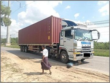 ရန်ကုန်တိုင်းဒေသကြီး၊ ကျောက်တန်းမြို့နယ်၌ မော်တော်ယာဉ်မှ အရှိန်မထိန်းနိုင်ဘဲ ဝင်ရောက်တိုက်မိခဲ့မှုကြောင့် လမ်းဖြတ်ကူးသူ အမျိုးသမီး တစ်ဦး သေဆုံးမှု မှတ်တမ်းဓာတ်ပုံ။