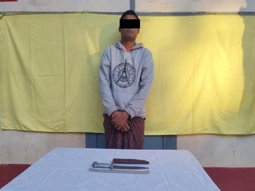 မန္တလေးတိုင်းဒေသကြီး၊ အမရပူရမြို့နယ်၌ ဓားဦးချွန်ကိုင်ဆောင်သူ  အမျိုးသား တစ်ဦးအား ဖမ်းဆီးအရေးယူမှု မှတ်တမ်းဓာတ်ပုံ။