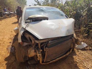 ရှမ်းပြည်နယ်၊ ရပ်စောက်မြို့နယ်၌ ယာဉ်တိုက်မှုဖြစ်ပွားခဲ့သည့်   မော်တော်ယာဉ်၏ မှတ်တမ်းဓာတ်ပုံ။