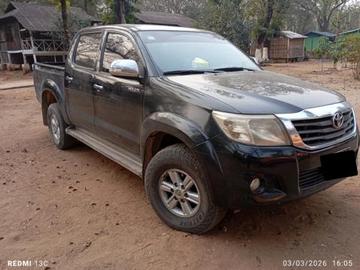 မန္တလေးတိုင်းဒေသကြီး၊ သာစည်မြို့နယ်၌ အရှိန်မထိန်းနိုင်ဘဲ  ဝင်ရောက်တိုက်မိခဲ့သည့် မော်တော်ယာဉ်၏ မှတ်တမ်းဓာတ်ပုံ။