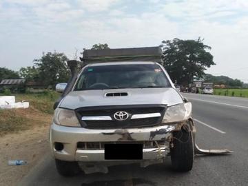 ပဲခူးတိုင်းဒေသကြီး၊ အုတ်တွင်းမြို့နယ်၌ ယာဉ်တိုက်မှုဖြစ်ပွားခဲ့သည့်  မော်တော်ယာဉ်၏ မှတ်တမ်းဓာတ်ပုံ။